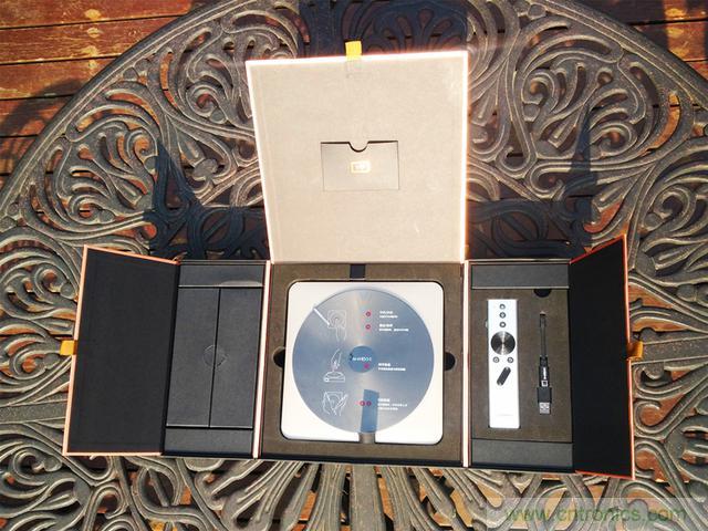 無屏電視時代已然來臨，客廳你做好準(zhǔn)備了嗎？