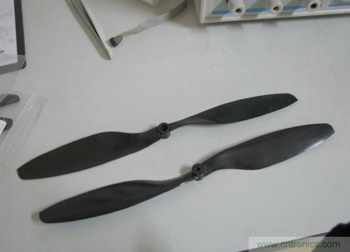 無(wú)人機(jī) DIY 制作全過程，酷得不要不要的！