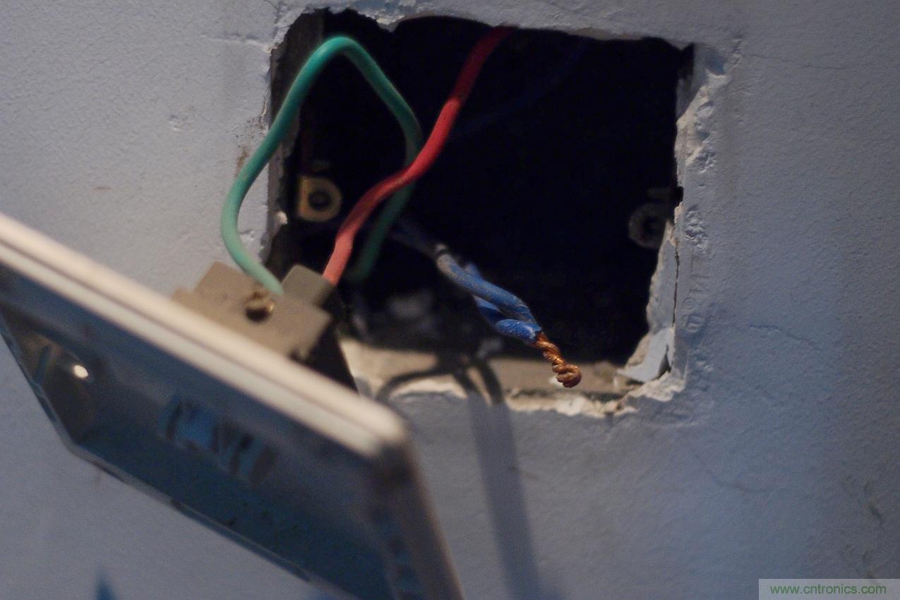 星球大戰(zhàn)原力釋放，無線控制易如反掌