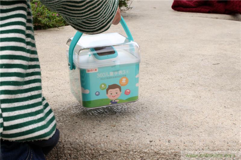 別讓《失孤》重演，360兒童手表幫你定住家中小頑童！