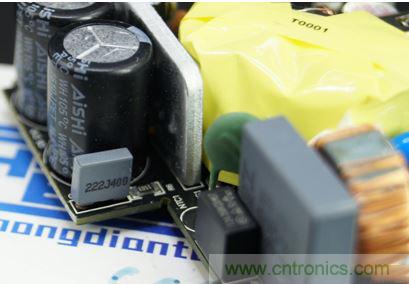 69元小米4口USB充電器詳細拆解，看完你也能DIY一個