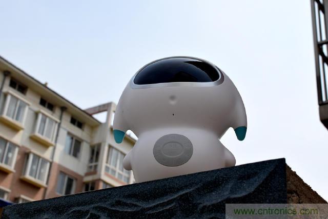 &ldquo;爸爸再不陪我，我就長大了&rdquo;&mdash;&mdash;小騰機(jī)器人