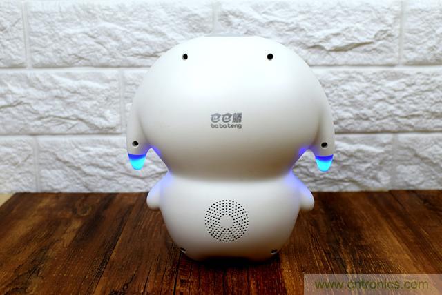 &ldquo;爸爸再不陪我，我就長大了&rdquo;&mdash;&mdash;小騰機(jī)器人