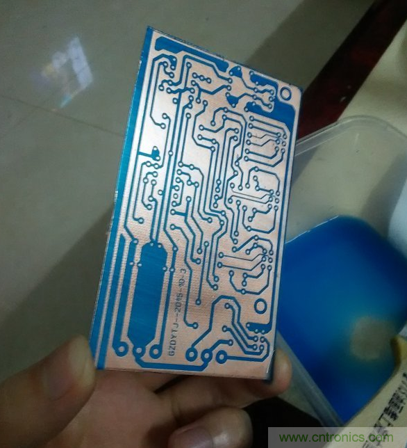 嘗試了四次PCB制作， 最后一發(fā)算是成功了