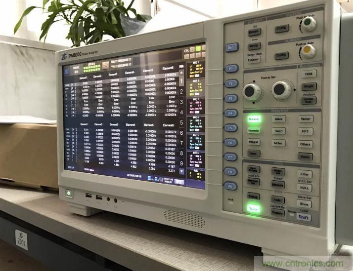 &ldquo;瘋7&rdquo;手機充電實測：為何沿用傳統(tǒng)充電模式？