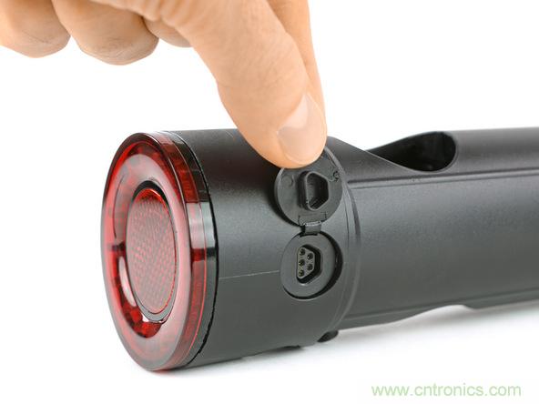 從電池到傳感器，完整拆解小米智能自行車