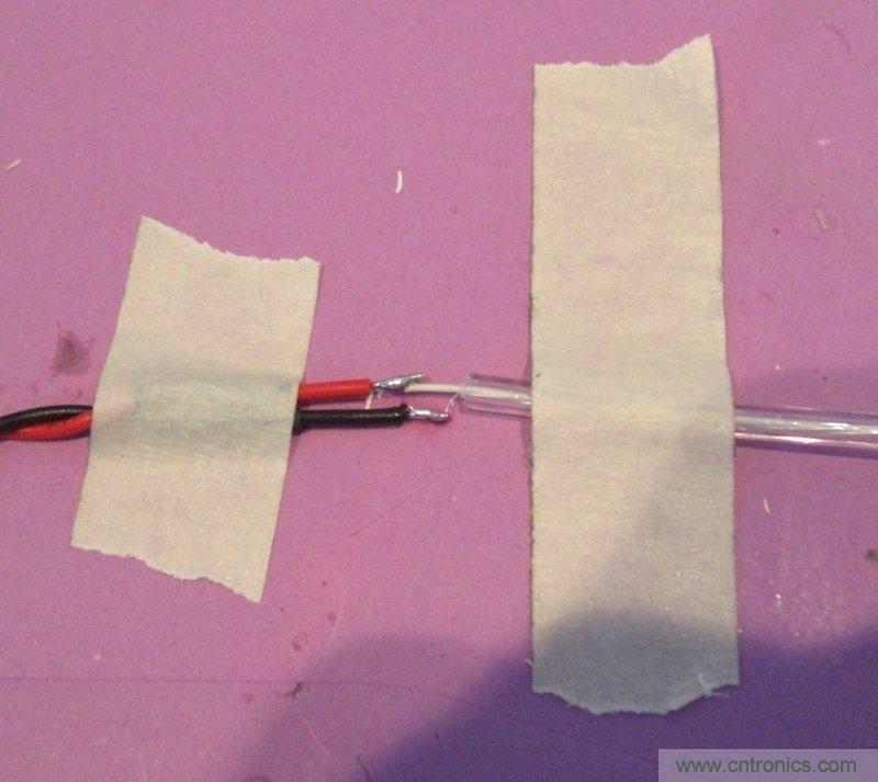 DIY萬(wàn)圣節(jié)道具：讓心跳出來(lái)！