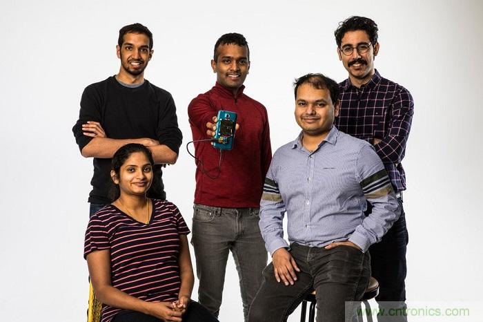 室內(nèi)激光無線充電新技術(shù)亮相，可媲美傳統(tǒng) USB 線纜