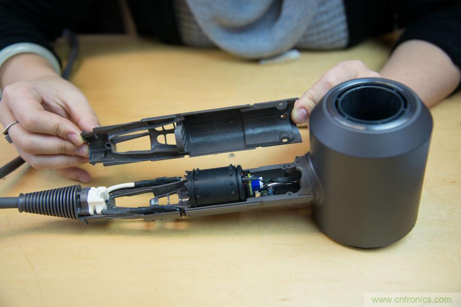 拆解戴森吹風(fēng)機(jī)：近三千元的價(jià)格貴在哪？