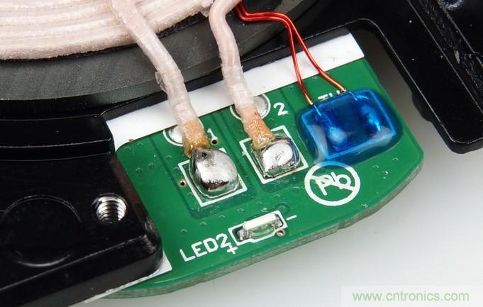 拆解對比：系出同門，小米、紫米無線充電器的差別有多大？