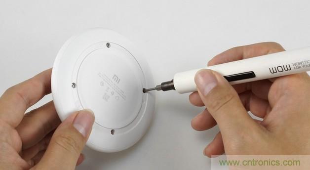 拆解對比：系出同門，小米、紫米無線充電器的差別有多大？