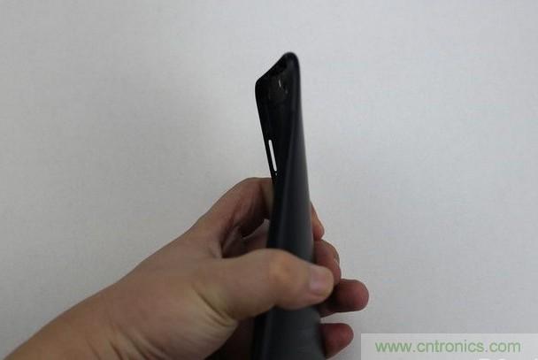 拆解魅藍(lán)6T：百元機(jī)的品質(zhì)就真的低？