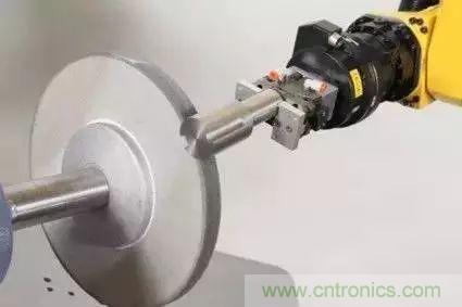 力傳感器在機(jī)器人哪些應(yīng)用中，可以完爆視覺系統(tǒng)？