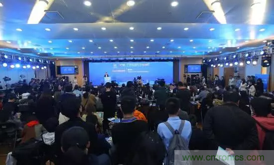 三大運(yùn)營商齊聚福州，5G創(chuàng)新應(yīng)用燃爆數(shù)字中國建設(shè)成果展覽現(xiàn)場