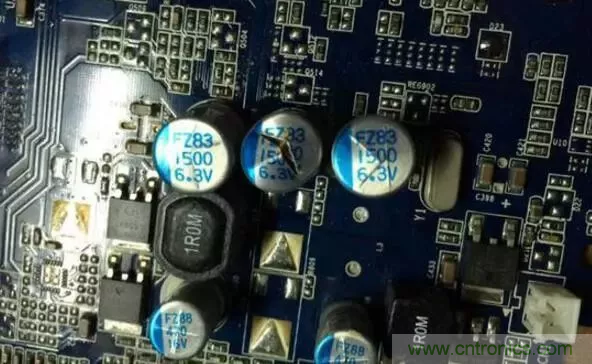 電容擊穿是開路還是短路？電容擊穿原因是什么？