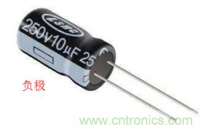 電容的尺寸、耐壓值、方向，這些參數(shù)該如何選擇？