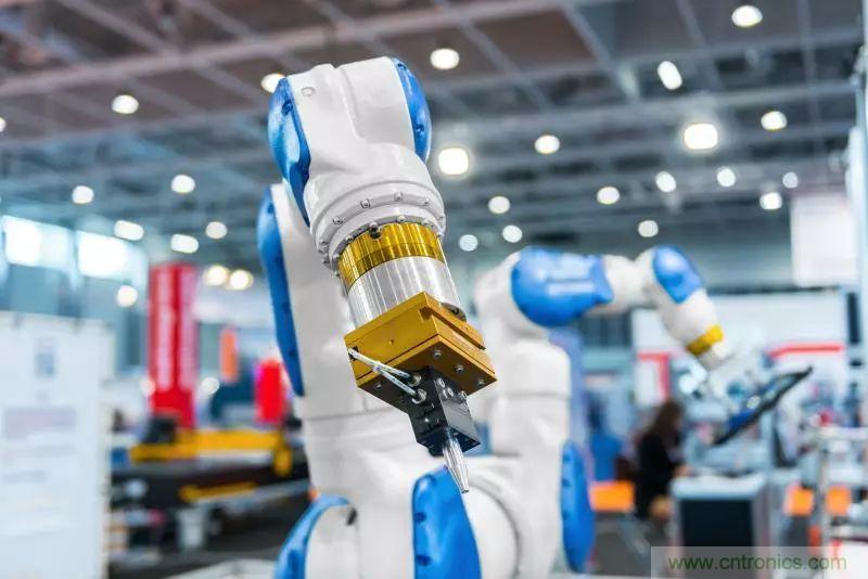 實(shí)現(xiàn)機(jī)器人的自主性？嵌入式模擬智能可以達(dá)到新高度！