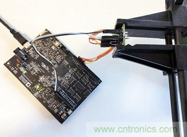 通過(guò)應(yīng)力和應(yīng)變管理，實(shí)現(xiàn)出色的高精度傾斜/角度檢測(cè)性能