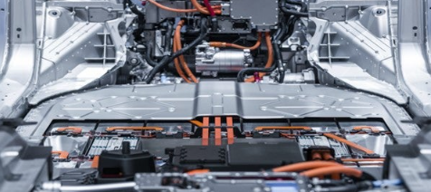 不斷改進(jìn) OBC 設(shè)計(jì)，適應(yīng)更高的功率等級(jí)和電壓