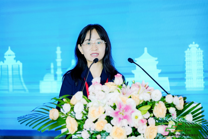 譜寫(xiě)西部電子產(chǎn)業(yè)新篇章，第十二屆中國(guó)（西部）電子信息博覽會(huì)盛大開(kāi)幕