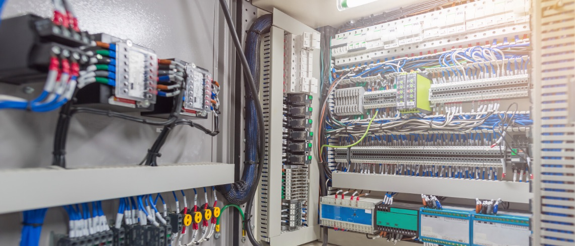 超小尺寸，支持 750 V浪涌峰壓的SCR，是智能斷路器開發(fā)首選